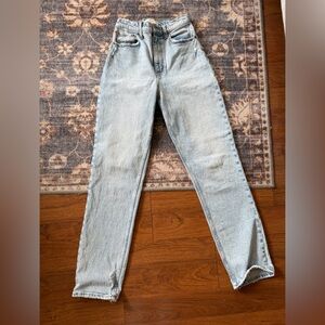 Abercrombie & Fitch 90’s Straight Ultra High Rise Jeans Curve Love